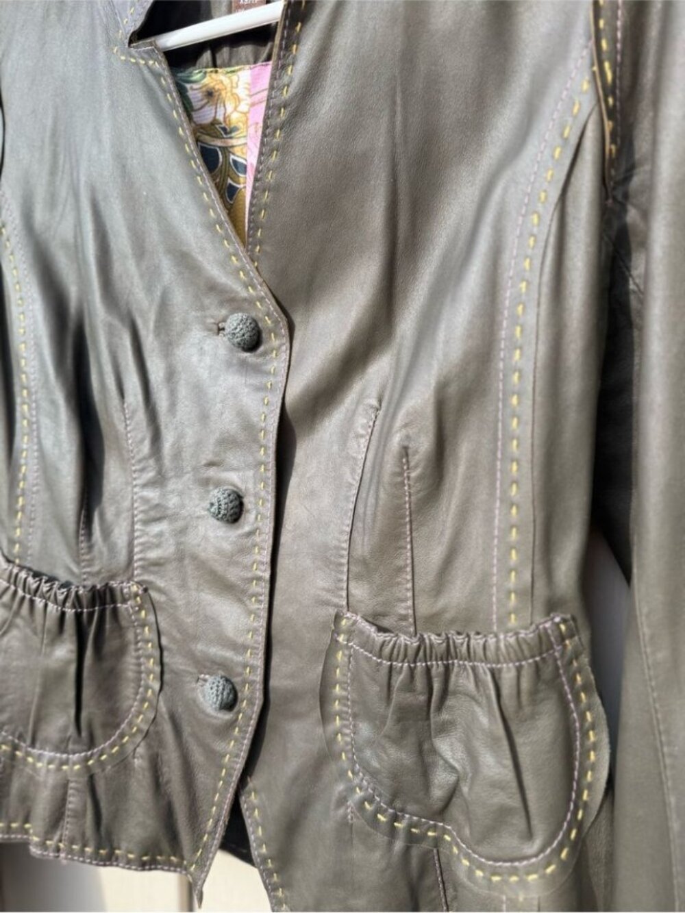 Vintage Danier Genuine Leather Olive Green Jacket with Pink & Yellow Stitching - Picture 7 of 11